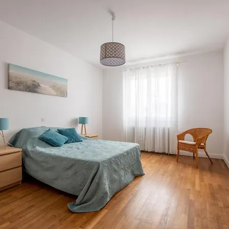 Echappee Familiale Aux Sables D Olonne *